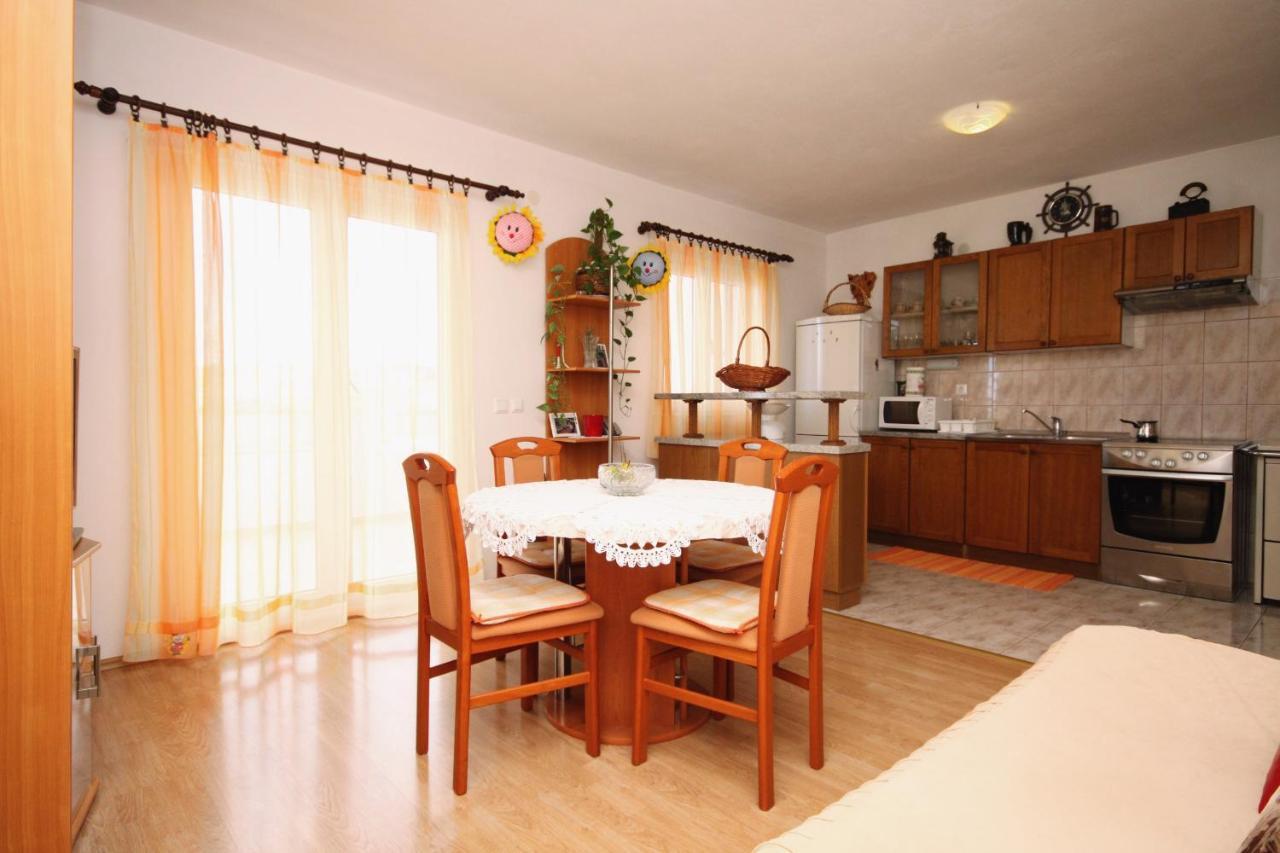 Apartments By The Sea Razanj, Rogoznica - 8361 Ngoại thất bức ảnh