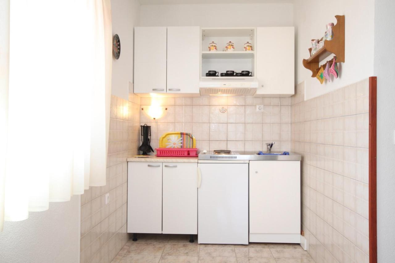 Apartments By The Sea Razanj, Rogoznica - 8361 Ngoại thất bức ảnh